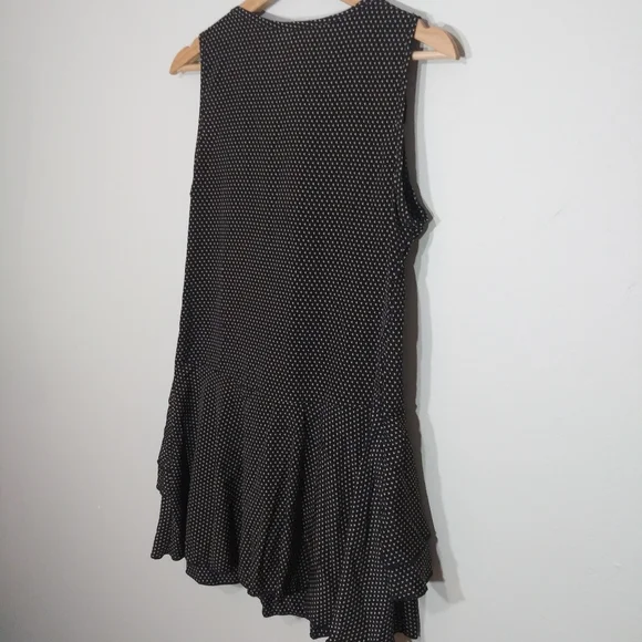 Needle & Thread Ruffle Dress Triangle Pattern Size Small - Picture 7 of 9